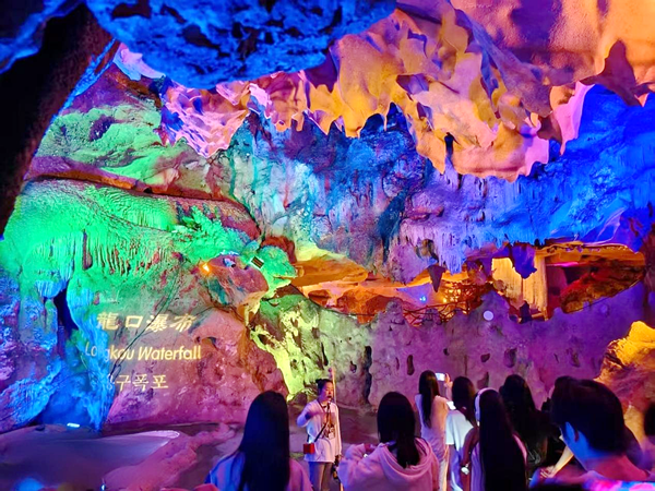 双牌泷旅携手德信网_德信(中国)(图2)_副本.png